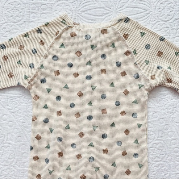 My Bebe Waffle Button Romper, Neutral Shapes (6-12‎ Months) - Picture 3 of 4